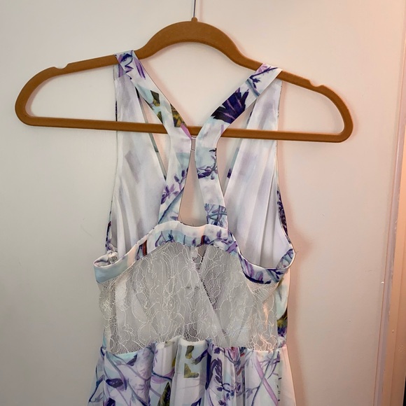 BCBG Generation Size 2 Light Floral Lace Dress - Picture 3 of 6